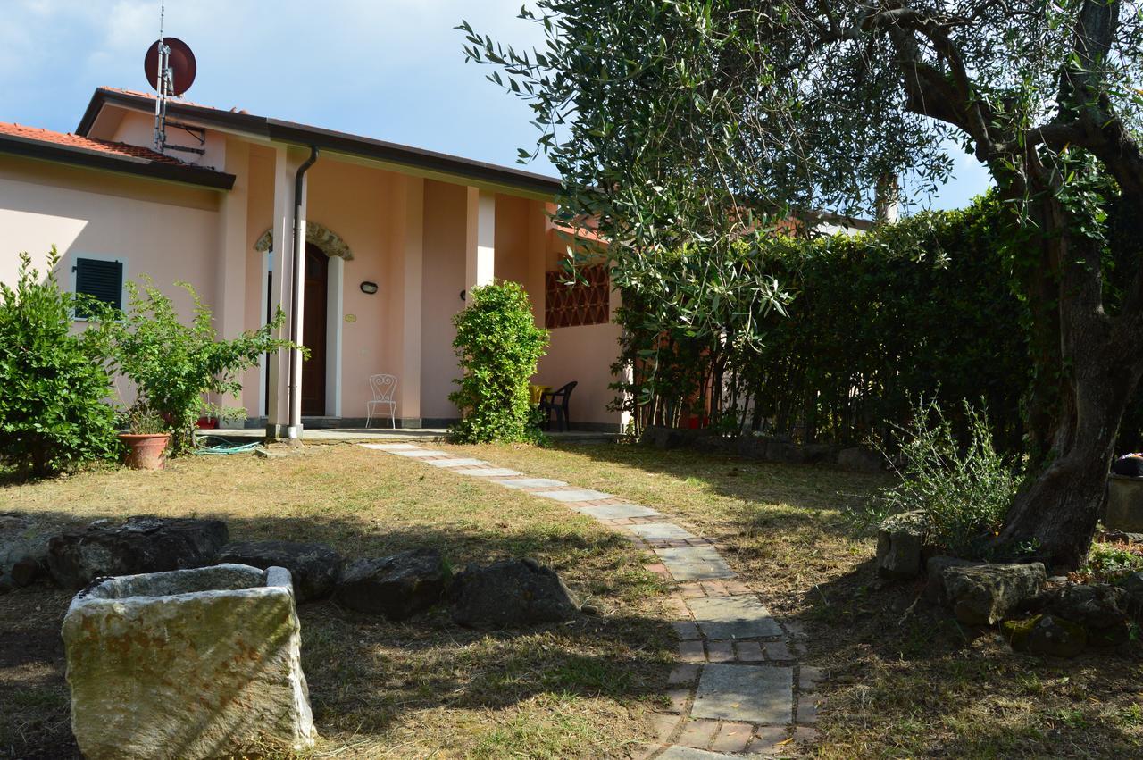 Ferienwohnung Casa Sarticola Castelnuovo Magra Exterior foto