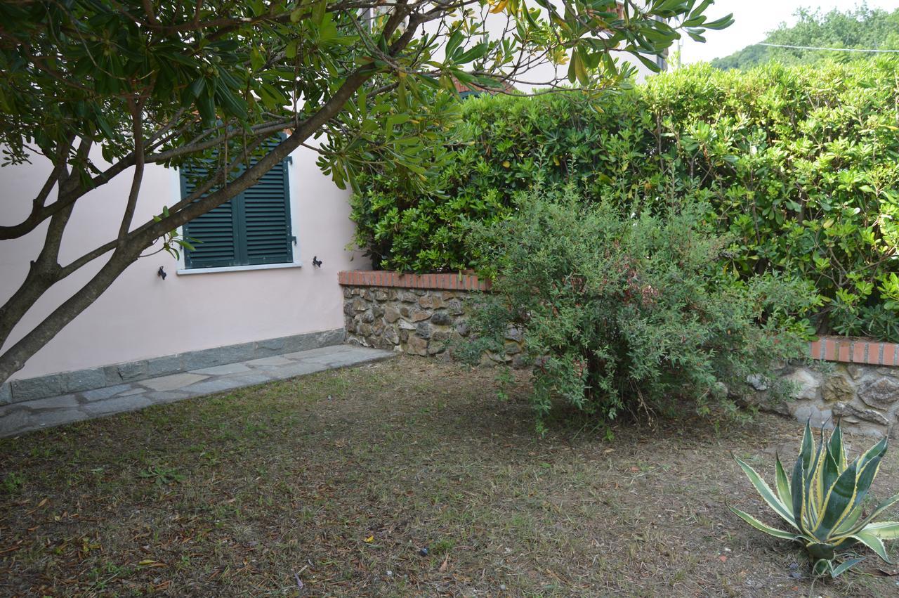 Ferienwohnung Casa Sarticola Castelnuovo Magra Exterior foto