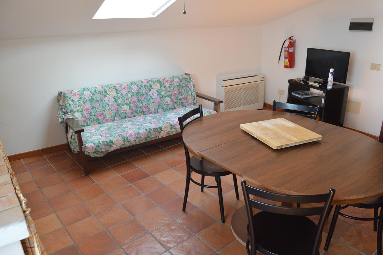 Ferienwohnung Casa Sarticola Castelnuovo Magra Exterior foto
